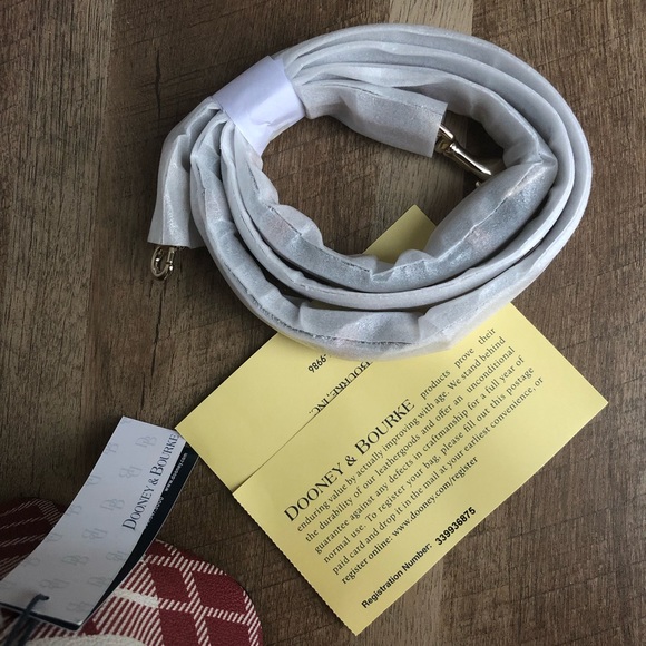 SOLD 🎉 - Picture 8 of 8